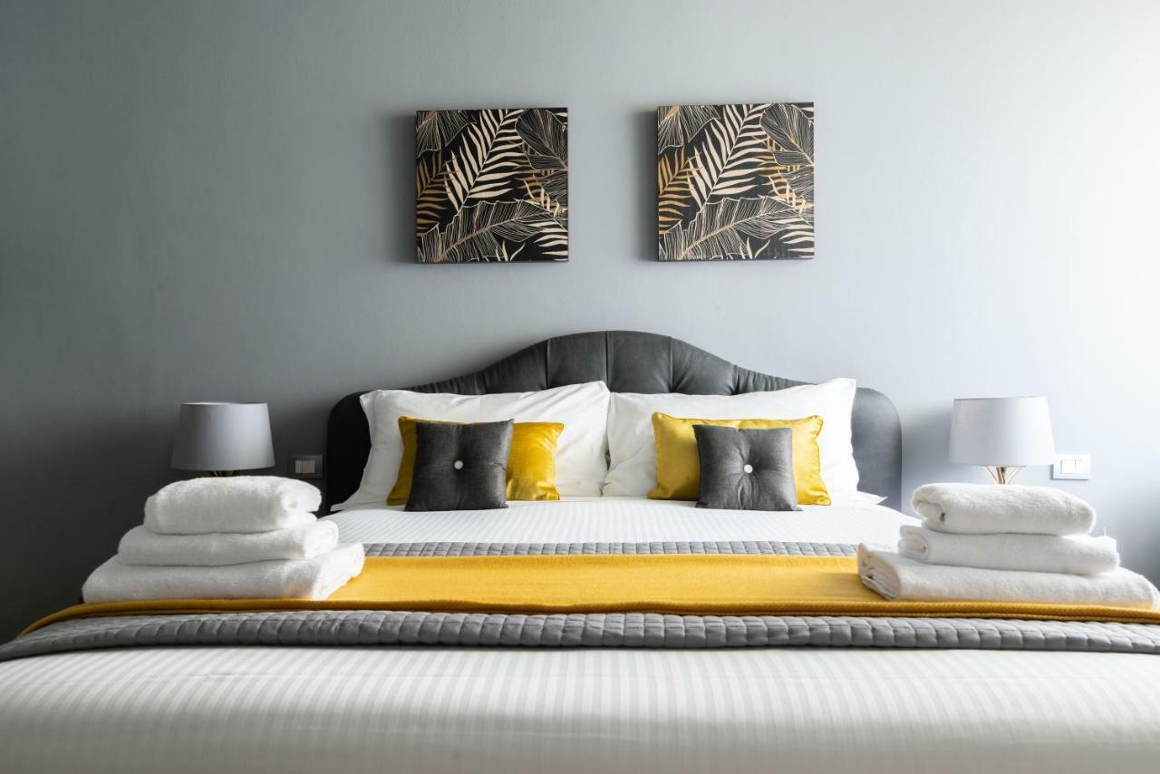 Grancini 6 - Pagano City Life Luxury Apartment ! ミラノ エクステリア 写真